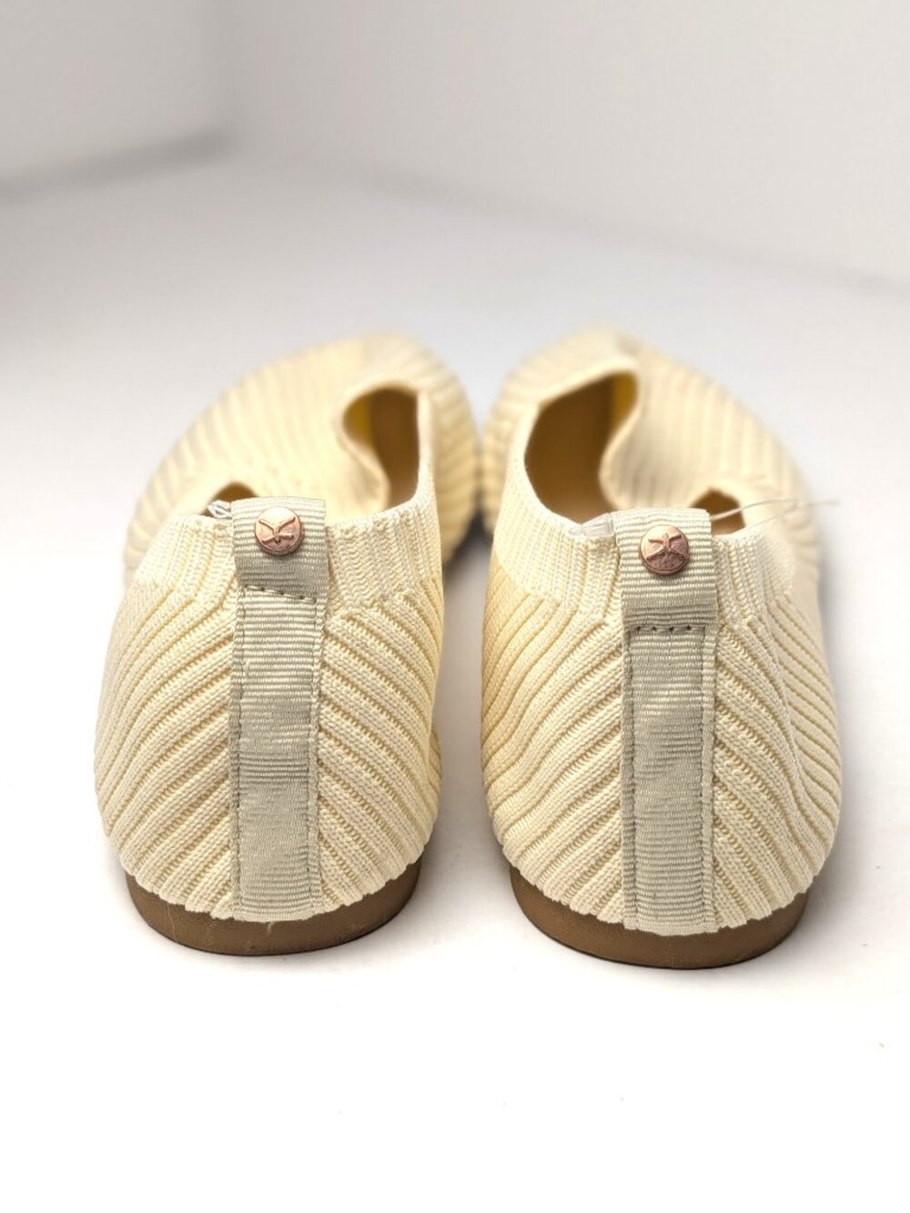 Danskin Wish Pale Yellow Ribbed Slip‑On Flats — Size 6.5 — NWT - Picture 5 of 10